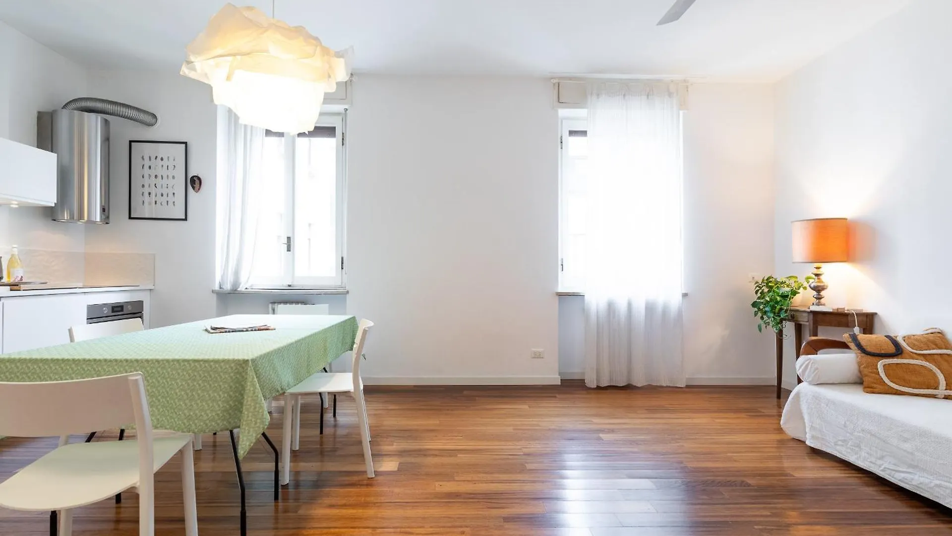 Eutropia - Ampio Appartamento In Porta Venezia Milánó Apartman