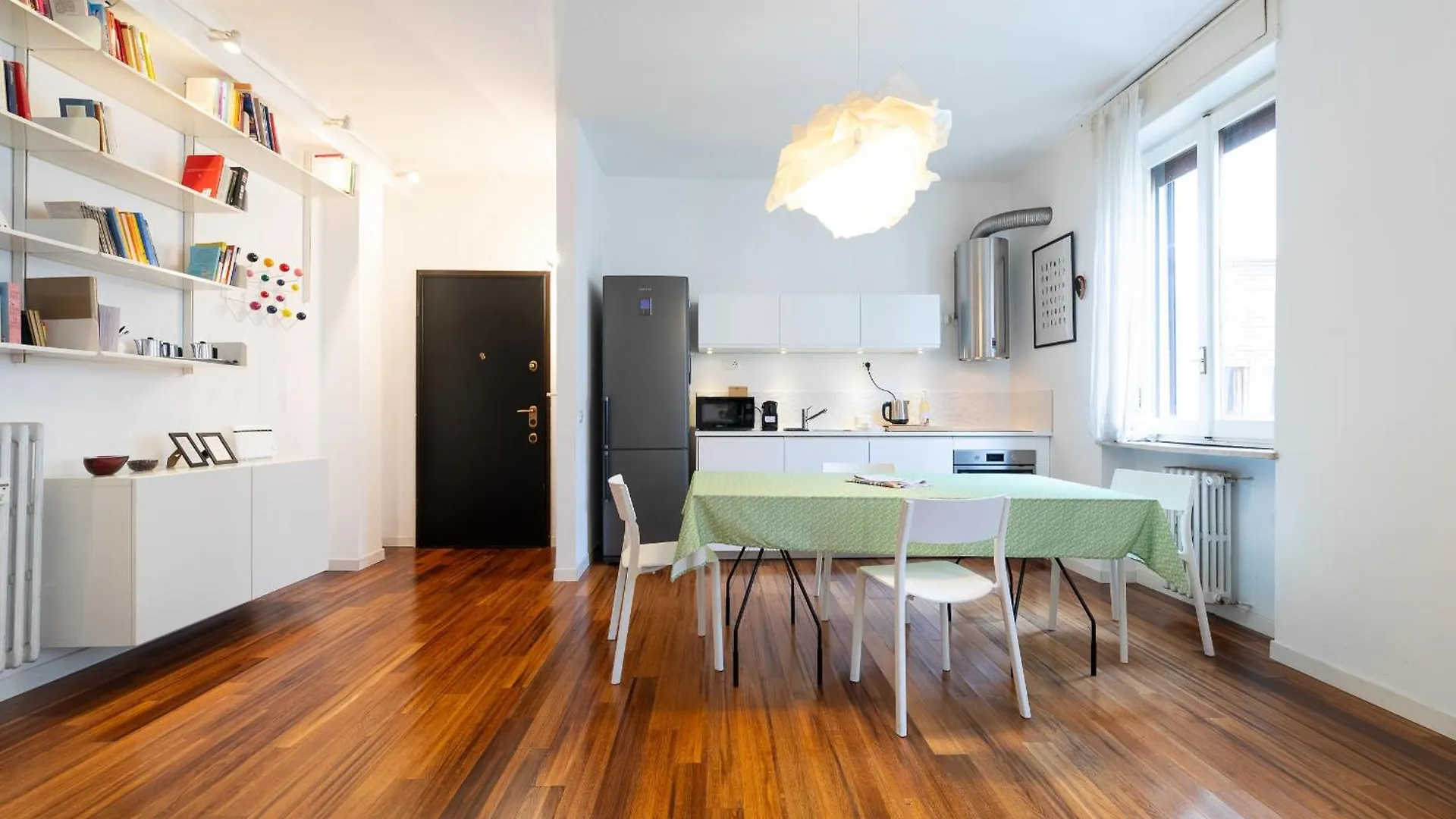 Apartmán Eutropia - Ampio Appartamento In Porta Venezia Milán